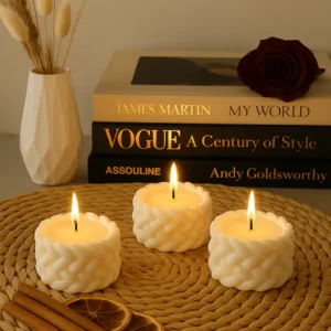 3'lü El Yapımı Taş Kasede Kokulu Dekoratif Mum – Şık ve Doğal Tasarım