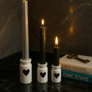 3’lü Farklı Boylarda Taştan Üretilmiş Kalp Detaylı Şamdan Mumluk Seti