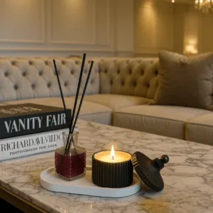 Sunumlukta Mum ve Oda Kokusu – Dekoratif Hediye Seti